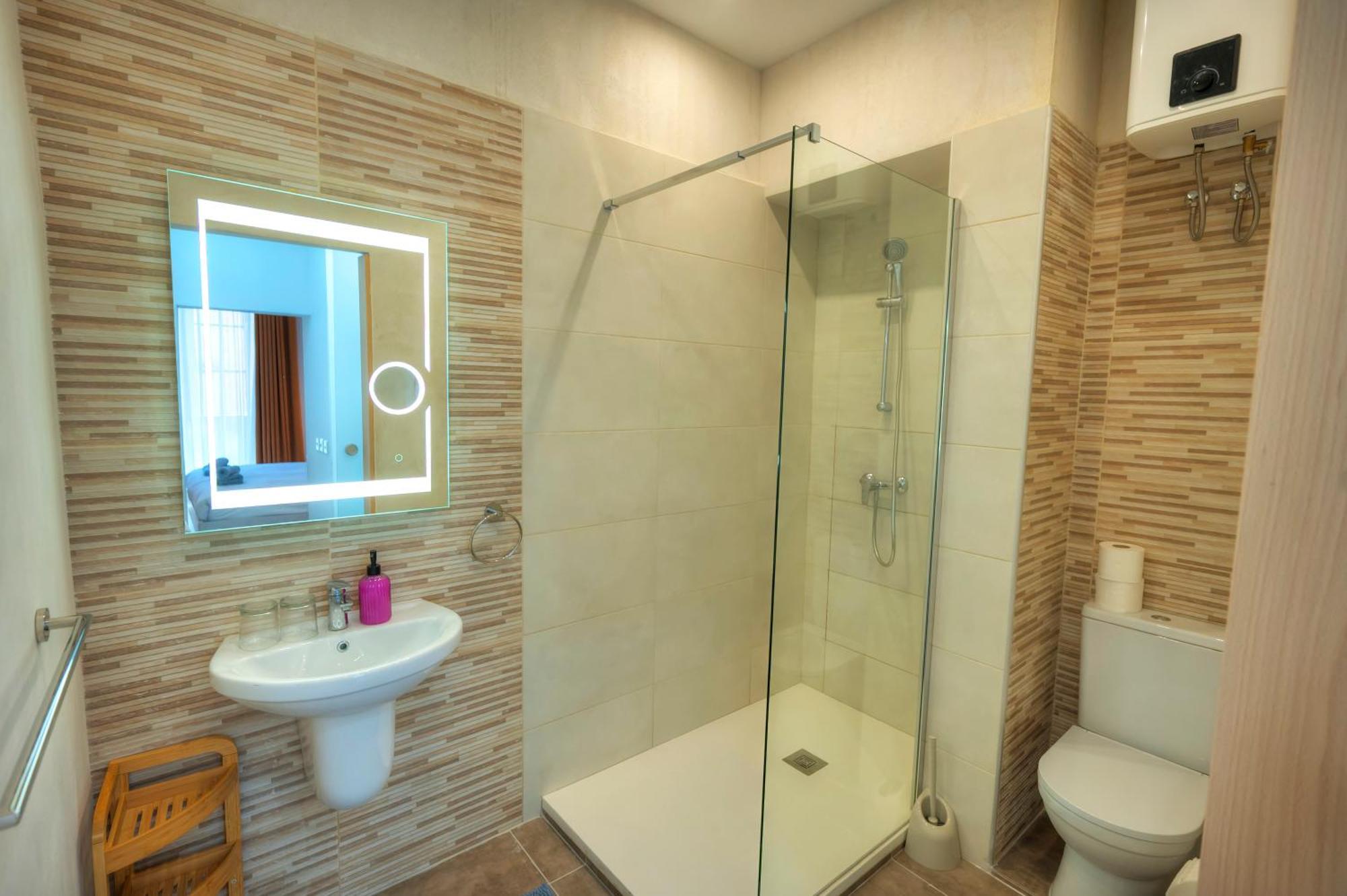 Tasteful 2Bedrooms With Maltese Balcony Mcop1-2 Valletta Bagian luar foto