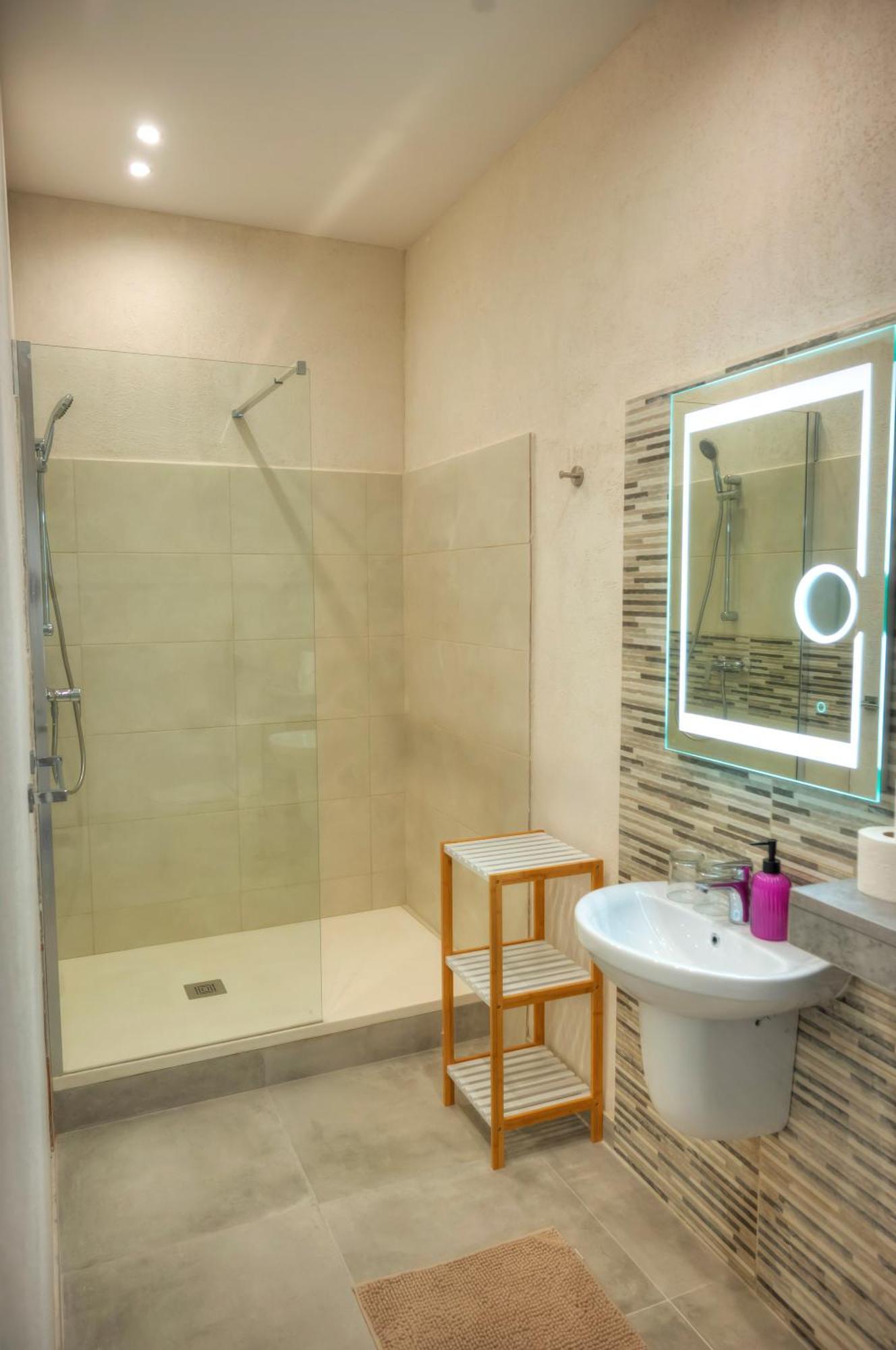 Tasteful 2Bedrooms With Maltese Balcony Mcop1-2 Valletta Bagian luar foto