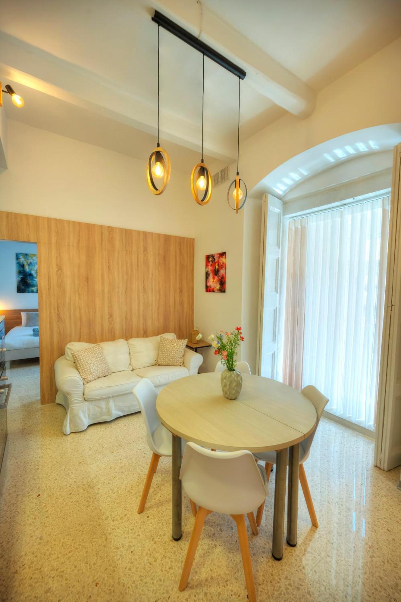 Tasteful 2Bedrooms With Maltese Balcony Mcop1-2 Valletta Bagian luar foto